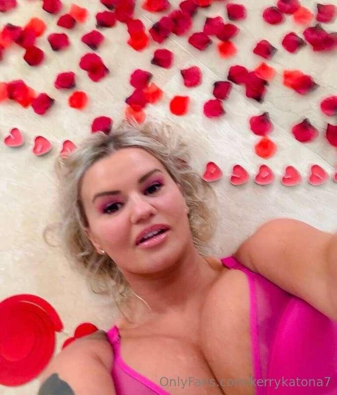 Monday mood 💦💦🍆🍆