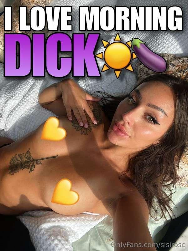 ### "I LOVE MORNING DICK 🍆👀
my sneaky link stayed the night ..