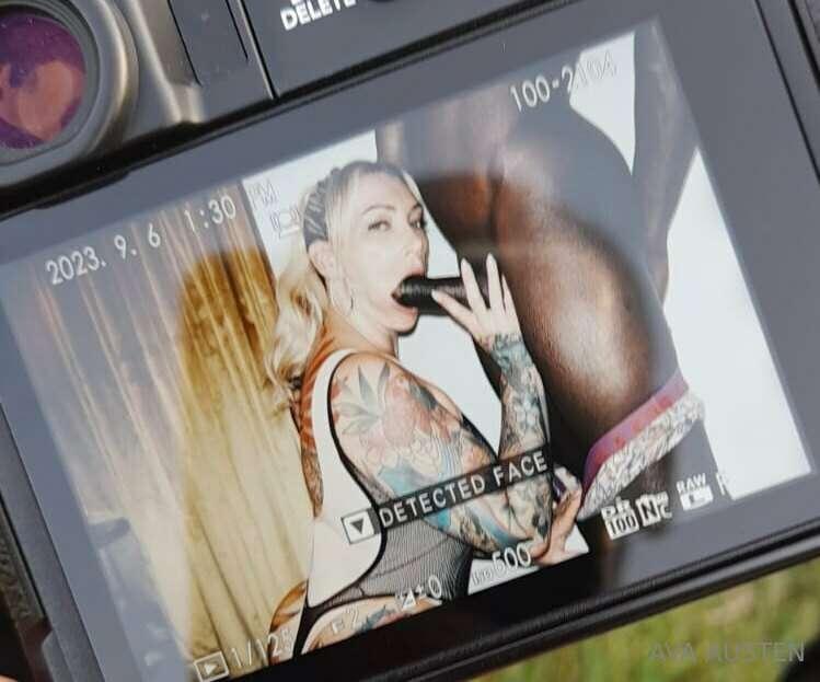 ava_austen image #3