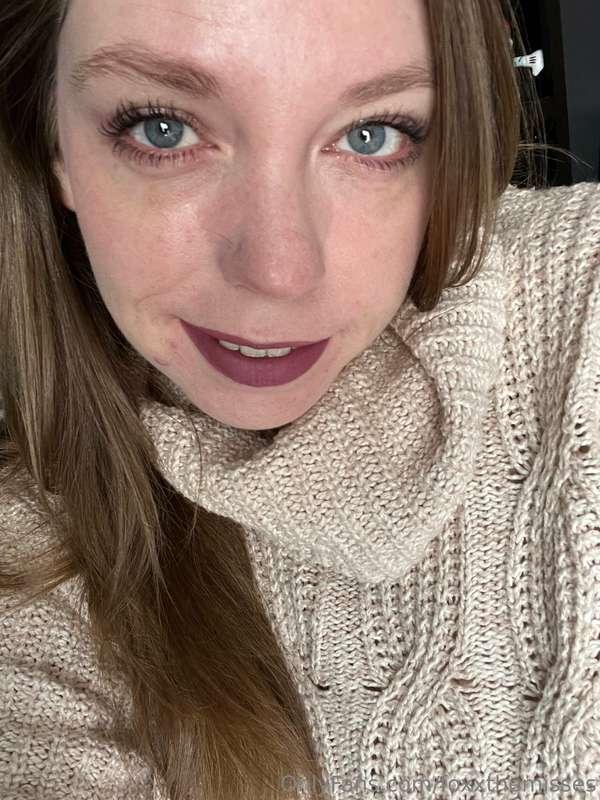 The sweeter the sweater, the naughtier the milf!