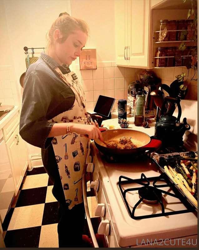 Cooking dinner and thinking about feeding you… in more ways ..