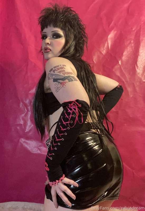 teasing 😈
