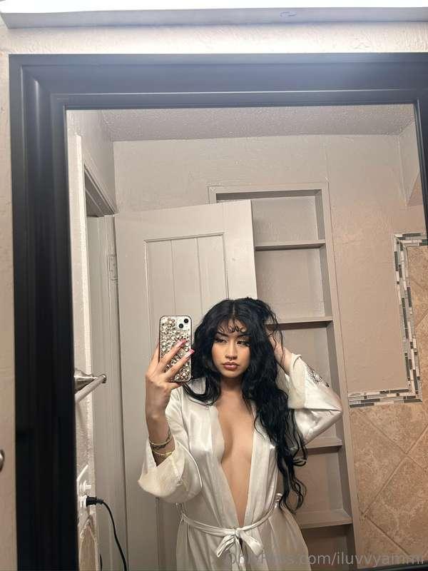 who needs a cute lil brat to ride dick and support his dream..