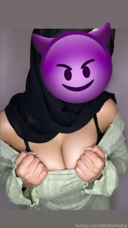 love this dress x

#dress #hijab #hijabi #tits #fyp #tease #petite #tease