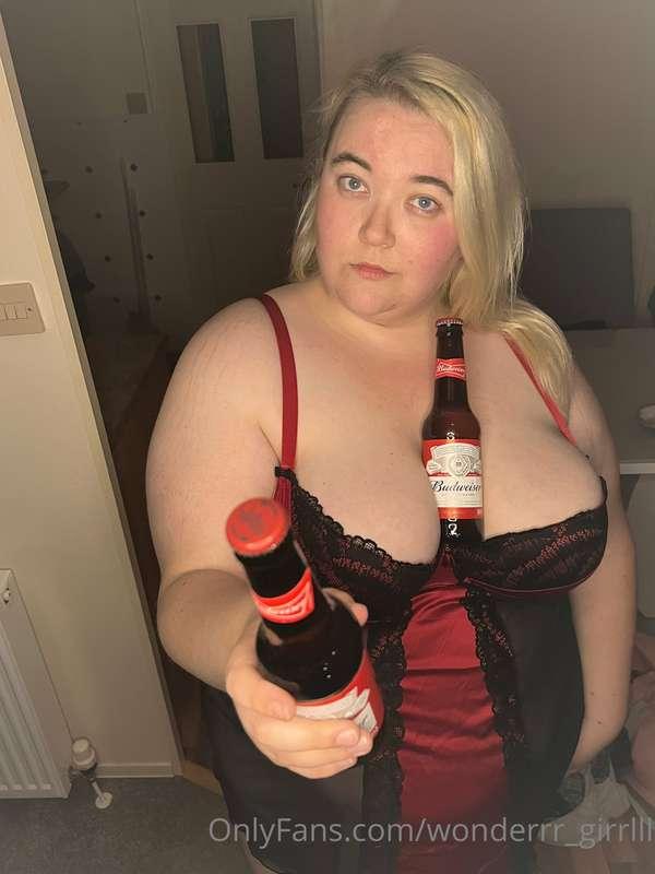 Join me for a beer won’t you… 👀😍😈