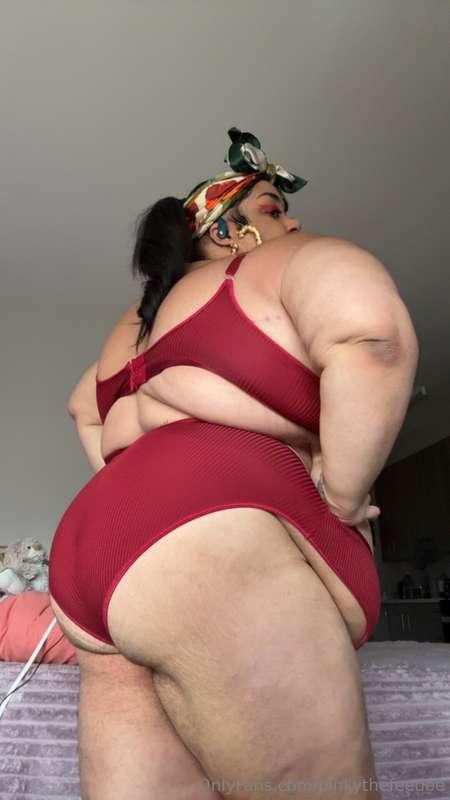 pinkythefeedee image #0