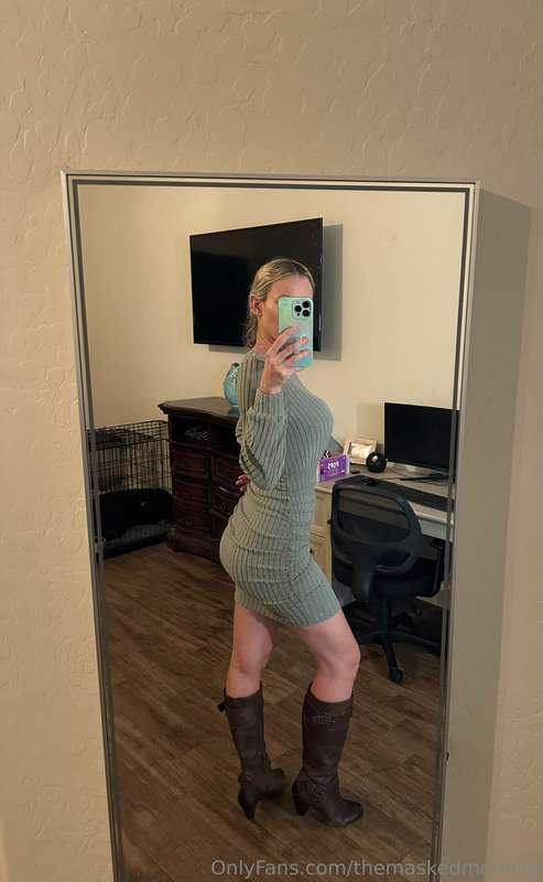 Wish I had a date for this outfit 🌶️