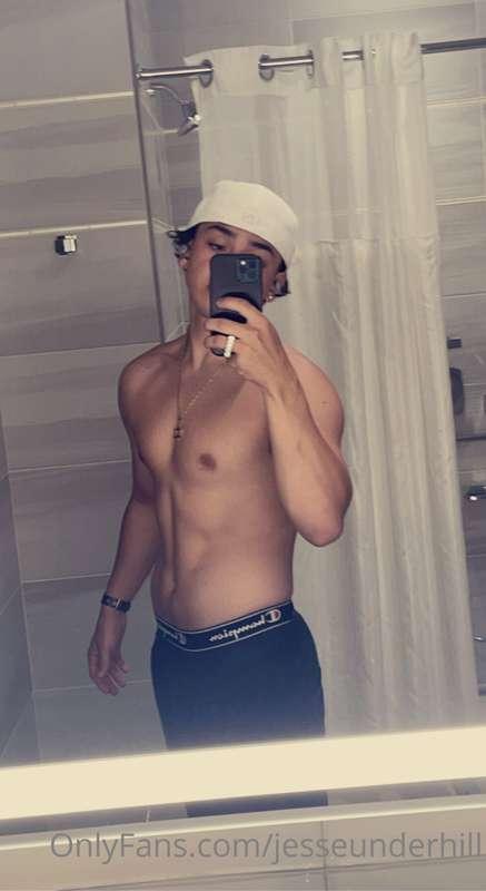 I did have a good workout today and now I'm horny!😉🔥