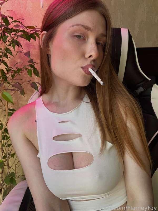 Any last words before I ruin your life?

✦ #fyp #kinky #smoking #fuckable #cigarette #cigarettesmoking #smokinggirl #smokingfetish #tiktok #waifu ✦