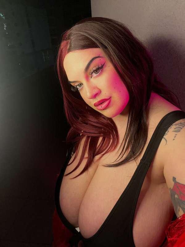 marilynmilkedme image #20