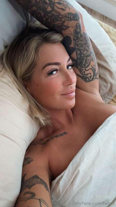 Rise and shine ✨ contribute for a special pic 😘
