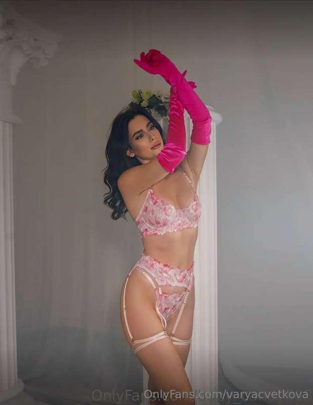 🎀FREE SUBSCRIPTION🎀
Sweet and gentle, but also terribly sexy..