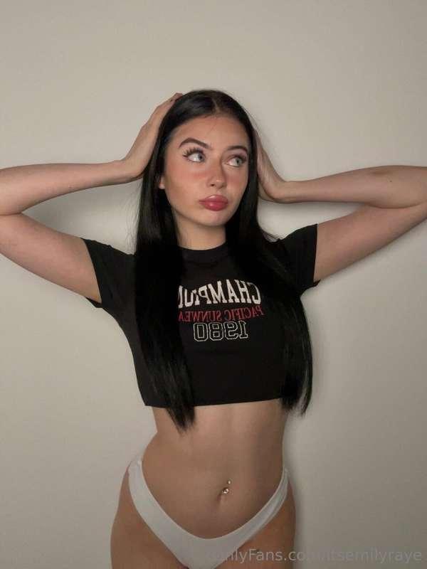 caught me daydreaming... think you could distract me? slide ..