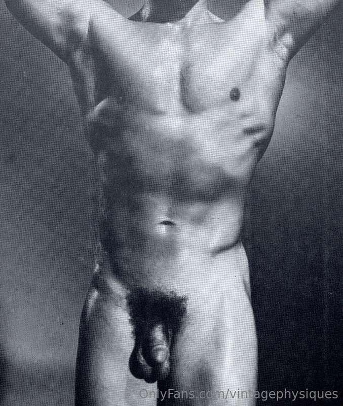 Can you guess this "bushy" model who posed for several beefc..