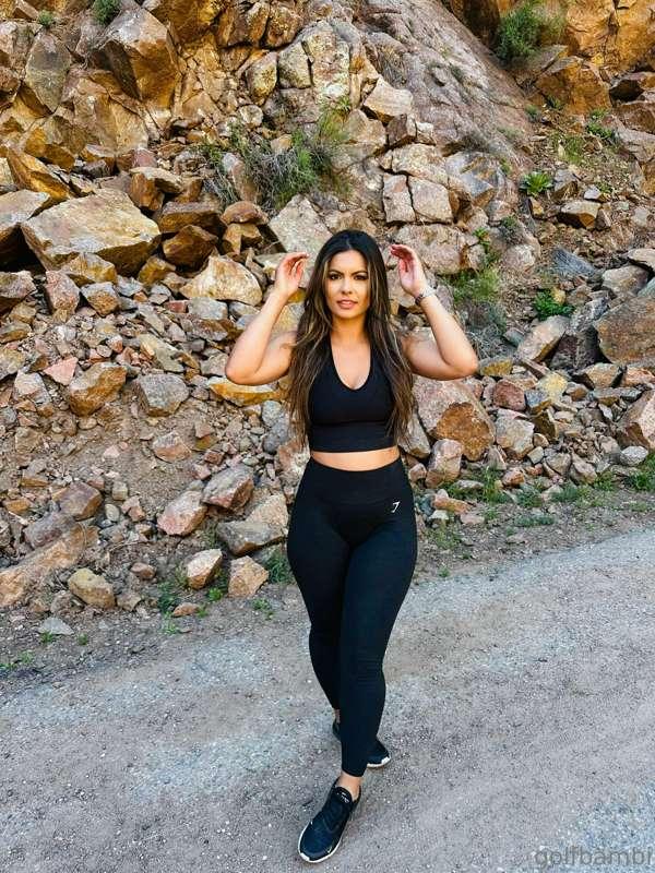 I'm here to rock your world😘💕