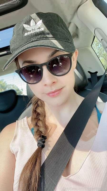 🕶️
