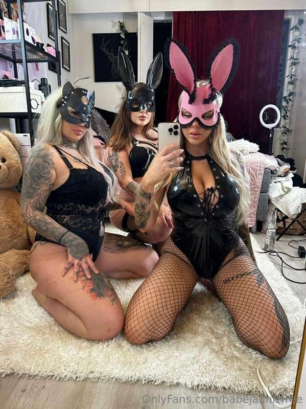 Ootko nähnyt jo meidän tyttöjen ensimmäinen kuuma video?  🔥 ..