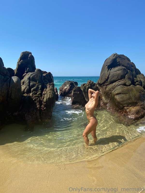 Free in Mexico 🇲🇽  🏝️