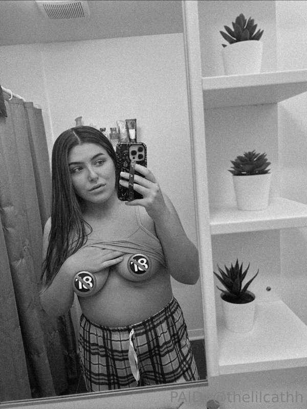 @thelilcathh