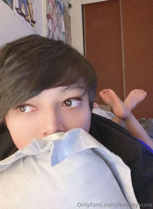 The Pose but it’s just me in regular boy mode