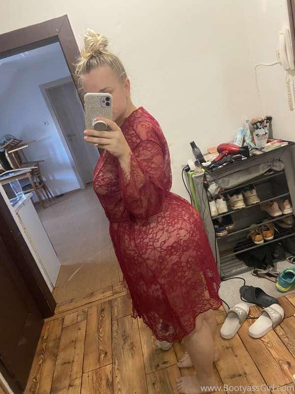Like if you want more content. :) Much more. I need motivati..