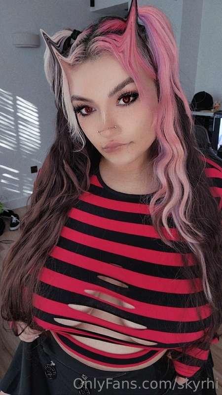 Would love to be your little demon slut 😈 
What would you do..