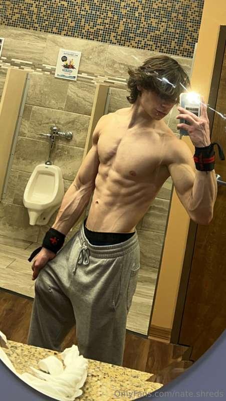nate.shreds main image