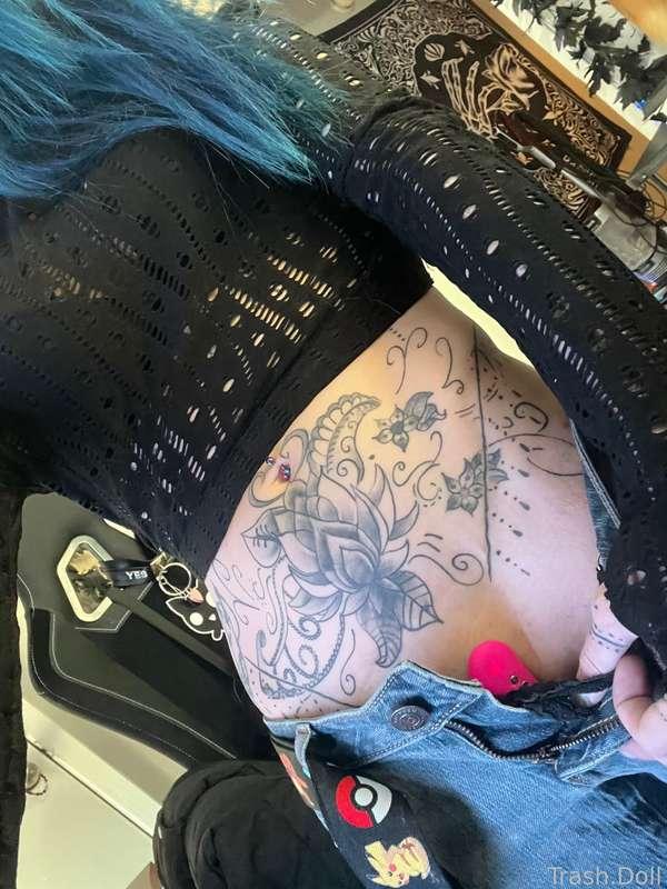trashdoll image #0
