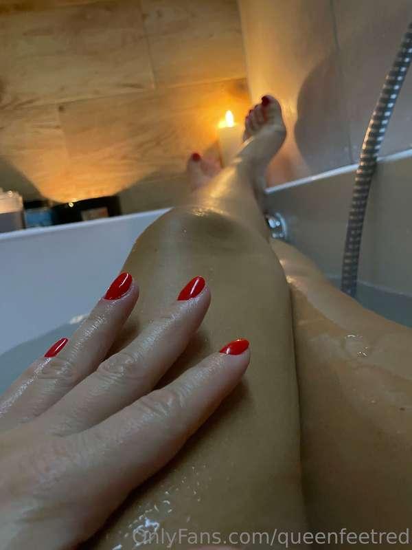 Relaxing in 🛀