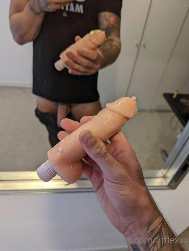 Been making replicas of my dick again 🍆😉 who's ready to feel..