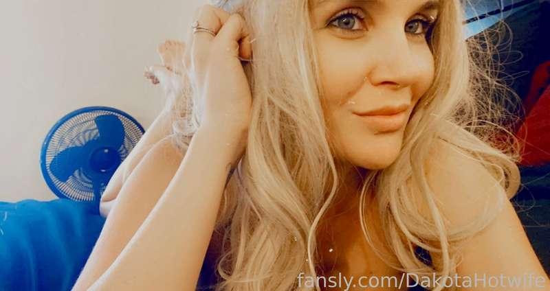 dakotahotwife image #21