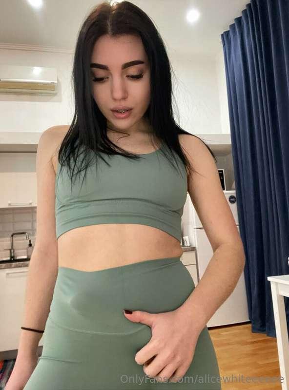Oh my god!😱🥵 @cutie.sophie I can't stop thinking about sex, ..