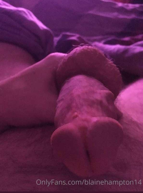 It’s gonna be a lay in bed and jerk off kind of day