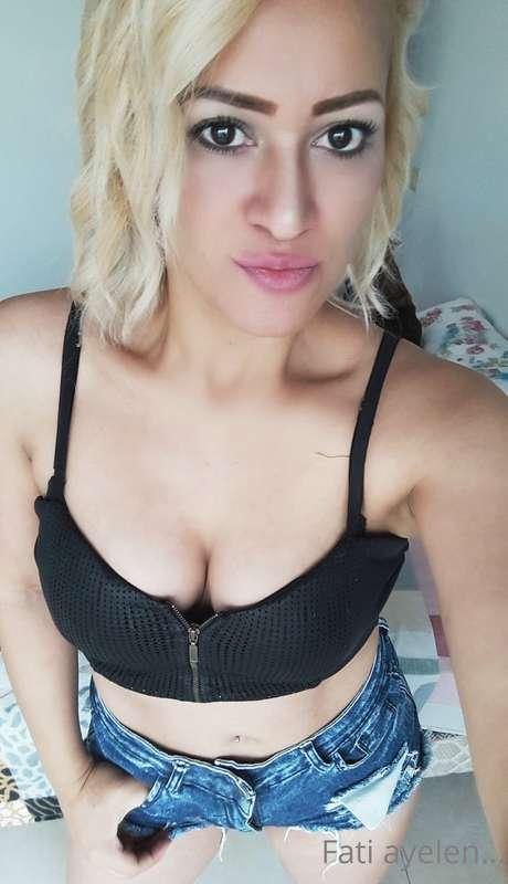 ## @agathahornie😻🌡️🔞☎️
Would you like to know how horny I am..