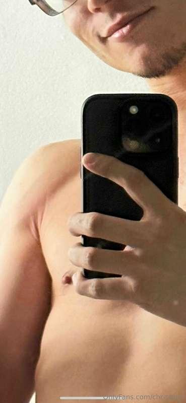 Late night shower! Just a shirtless towel photo where the to..