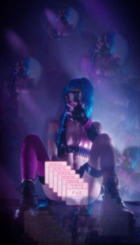 I want to tell you this.
The existence of Jinx from LOL in her original clothes and with her pigtails is impossible, or Jinx had problems.
Why?
It's simple. Braids have a bunch of weaves in them, roughly speaking they are loops that are good for hooks. What hooks, Jinx doesn't have hooks. Jinx have hooks! The hooks are her bullet belts. These bullets are both on her back in the rib area and on her back in the hip area. As a result, each cartridge is turned into a hook on both sides of it, and we have these hooks in two places at once. I'd be lying to you if I didn't tell you that her pigtails are constantly getting stuck and tangled in these bullets.
So I think that this costume is not realistic, even though it is my favorite, just like Jinx herself.
Maybe Jinx was smarter than me and did something with the pigtails or the bullets, I don't know.
Here's my observation. Also, those hooks get so much hair on them that Jinx has to re-braid the braids, in my case
Otherwise I think it's a comfortable and practical outfit for active combat, 0 protection but maximum mobility, although why would Jinx need protection haha!
Honestly, in games where it is possible to make a glass cannon, I make a glass cannon, to hell with armor, I will kill fast and die just as fast.
#skinny #teen #cosplay #fyp #cisplayer #jinx #anime #arcane #gamergirl #egirl #geek #nerdy #petite