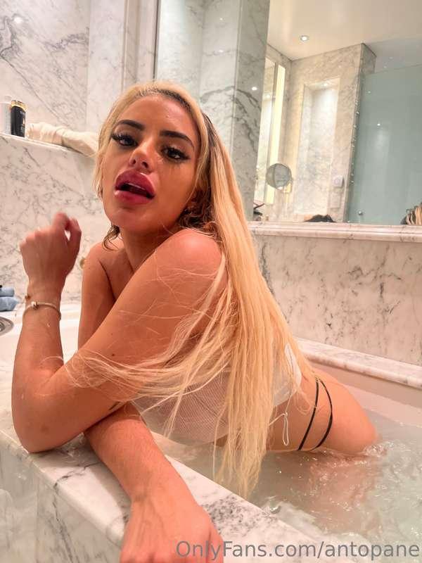 ❤❤❤❤❤❤ 𝟏𝟓 𝐎𝐅𝐅 % ❤❤❤❤❤❤
-Contenido nuevo para ustedes mis amo..