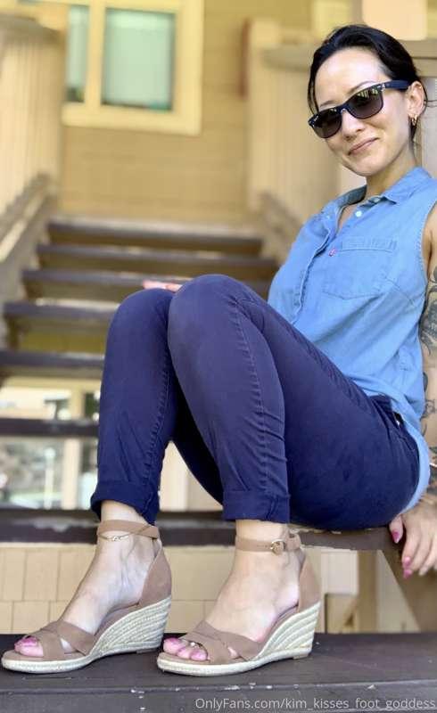 😘Wedges Wednesday😍 I really need some new Wedge shoes 😏 Link..