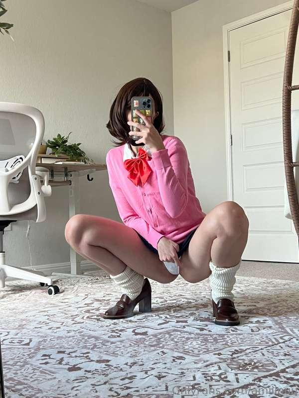 Who watches anime? Do you like it when I do lewd cosplays? C..