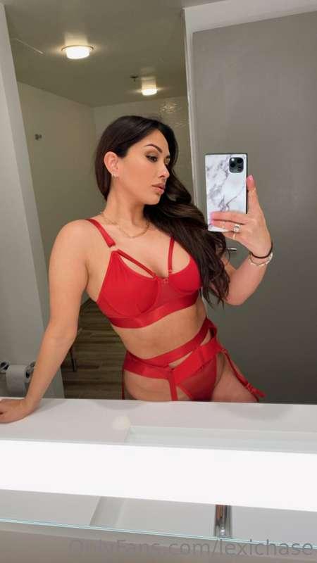 Have you sent me lingerie yet, mutt??? Kneel, tongue out, on..