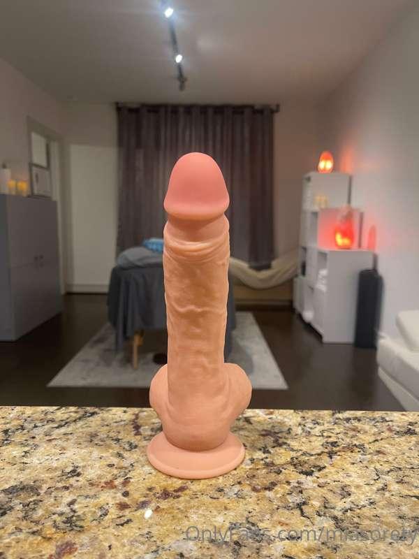 I just bought this new realistic dildo, im also about to use..