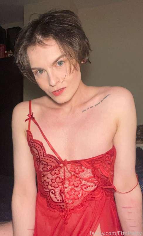 Happy Valentines Day to all you gorgeous degenerates! 😘

Honestly today isn’t my favourite holiday thanks to ✨capitalism✨ Just know you are seen and valid whether you are in a relationship or not! 

❤️ Sending love to all today ❤️

#ftm #valentines #love #trans #lingerie #twink #hairy #freetrial #freenudes 