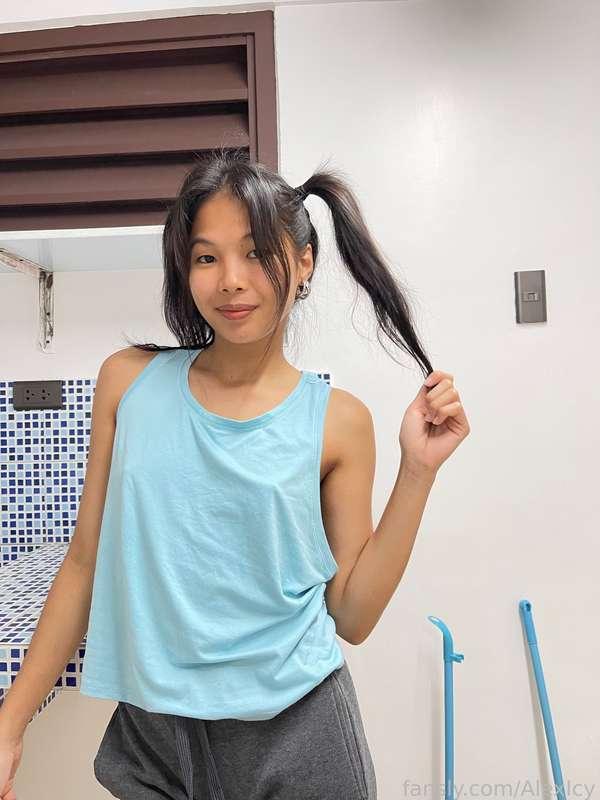 come here 😊

#fyp #young #petite #asian #tiny #tight #sweet #cute #smalltits #teen #barelylegal #schoolgirl #smallboobs #18 #small
