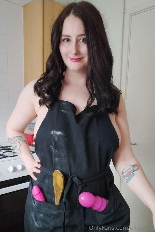 ellyraine image #1