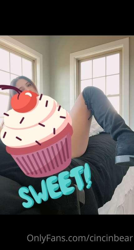 New nude, dm if interested. Pre req required. $100