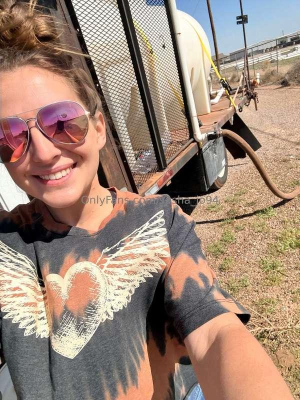 Getting a little naughty on the side of the road while filli..