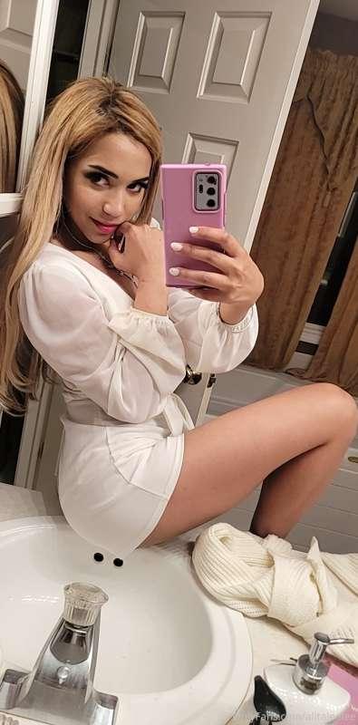 alitaleelee image #2