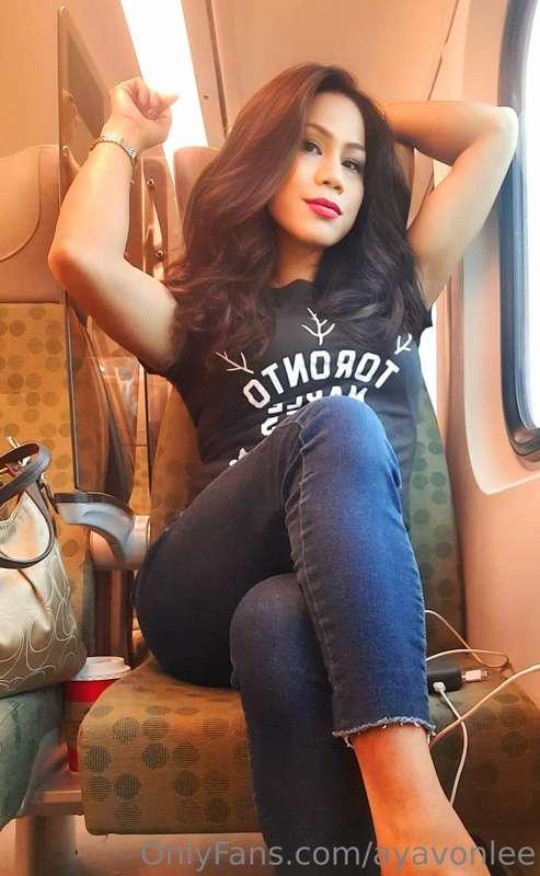 I can be your your Asian play  girl in go train.. Be quite  ..