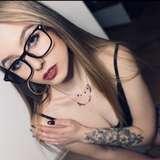 hollyclue