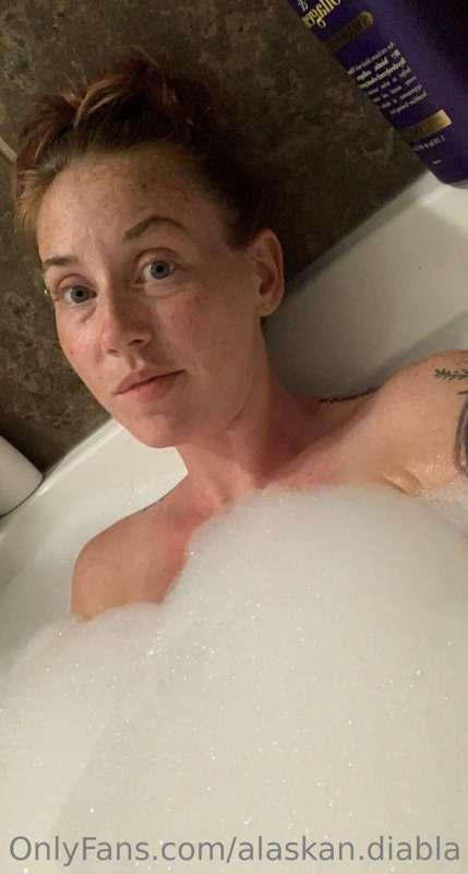 Wanna see the bubbles moved?? 😘😘
